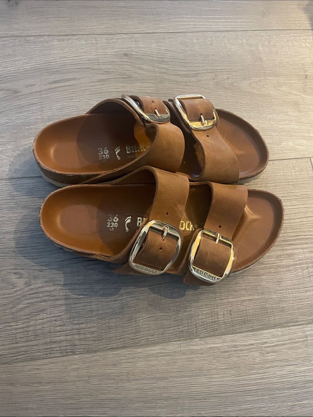 Womens Birkenstock Arizona Sandals in Chestnut Brown with Gold Buckles